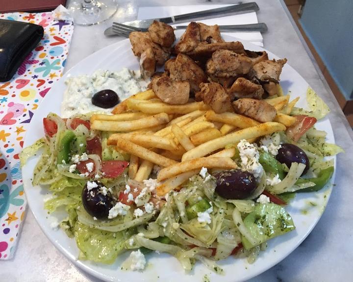 Cafe Bistro Levkos Pyrgos